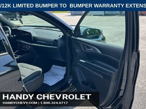 Certified 2025 Chevrolet Traverse LT w/ Driver Confidence Package AWD/4WD image 39