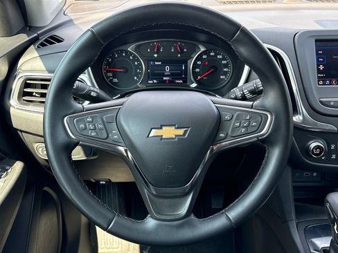 Used 2024 Chevrolet Equinox LT FWD image 23