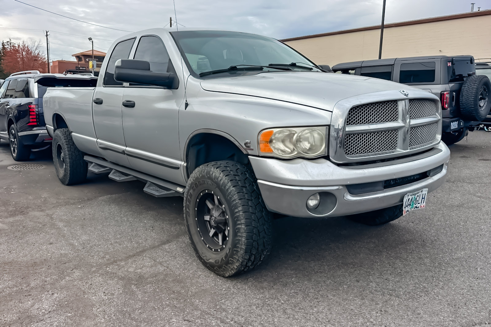 Used 2004 Dodge Ram 2500 Truck SLT w/ Trailer Tow Group AWD/4WD image 2