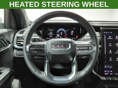 Used 2025 GMC Acadia Elevation AWD/4WD image 7