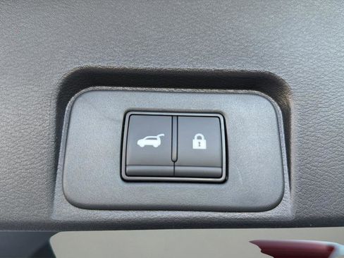 New 2026 Nissan Rogue SV w/ Cold Weather Package AWD/4WD image 18