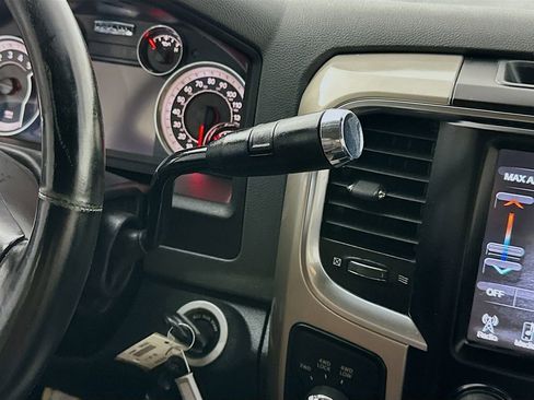 Used 2015 RAM 3500 Big Horn AWD/4WD image 16