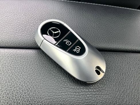 Used 2023 Mercedes-Benz S 500 4MATIC w/ AMG Line image 14