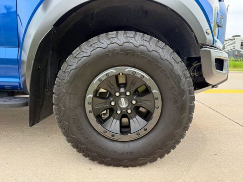 Used 2018 Ford F150 Raptor w/ Equipment Group 802A Luxury AWD/4WD image 29
