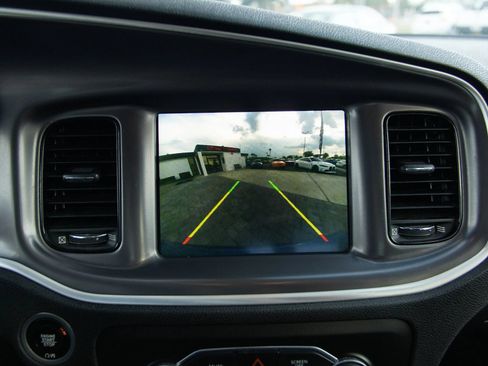 Used 2020 Dodge Charger R/T w/ Blacktop Package RWD image 30
