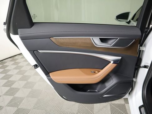 Used 2025 Audi A6 Premium Plus w/ Premium Plus Package image 28