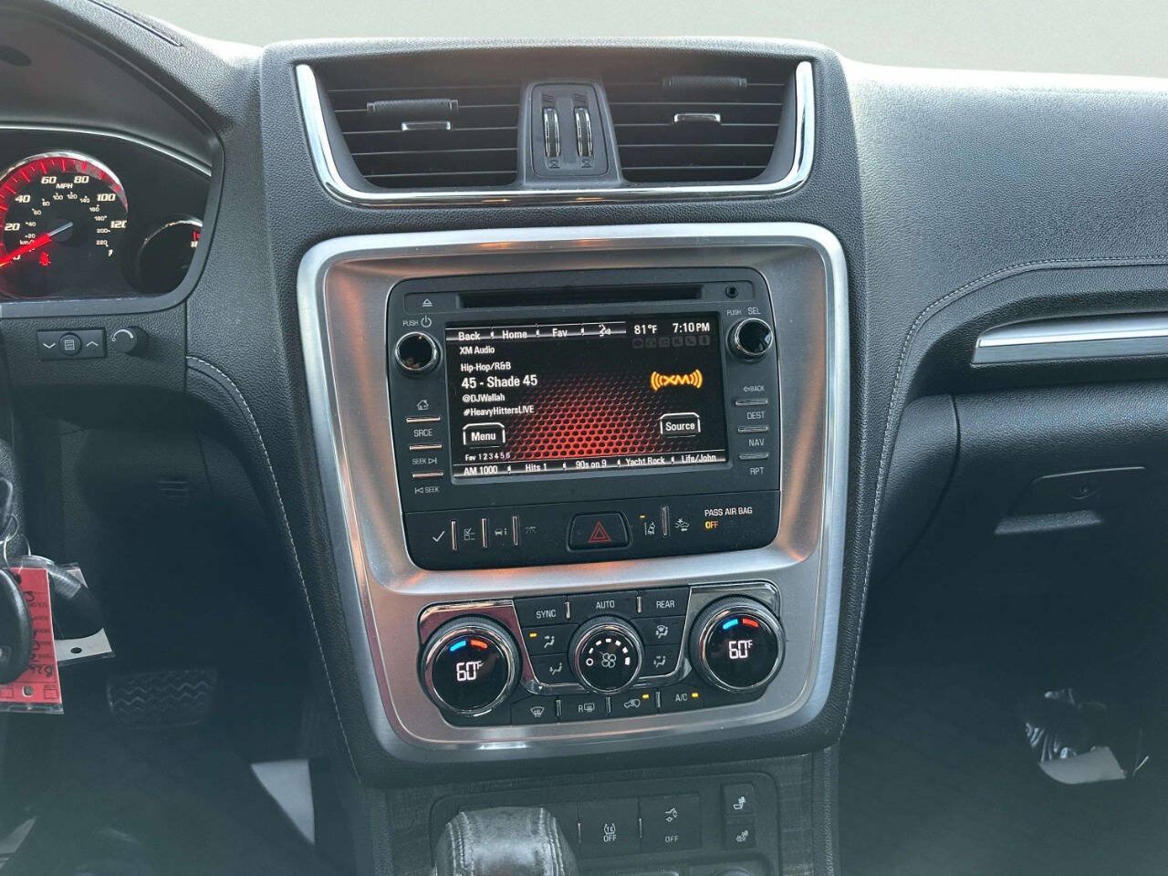Used 2017 GMC Acadia Limited SLT AWD/4WD image 27