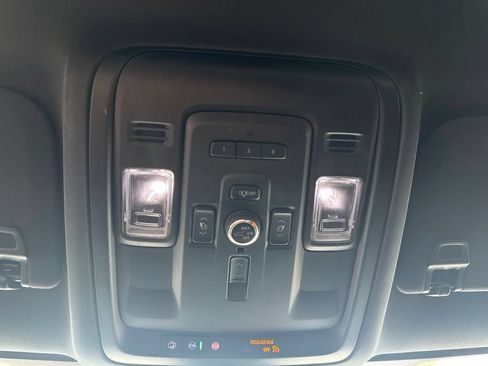 Used 2023 Chevrolet Tahoe High Country AWD/4WD image 26
