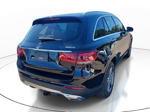 Certified 2020 Mercedes-Benz GLC 300 4MATIC image 4