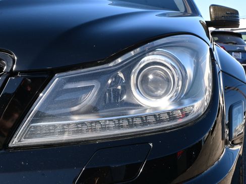 Used 2012 Mercedes-Benz C 63 AMG Coupe image 19