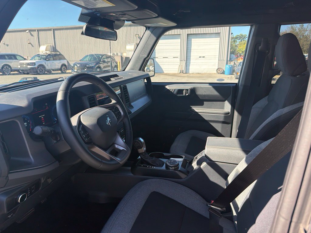 Used 2025 Ford Bronco Big Bend AWD/4WD image 12