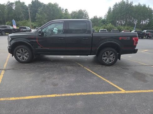 Used 2017 Ford F150 Lariat w/ Equipment Group 502A Luxury AWD/4WD image 7
