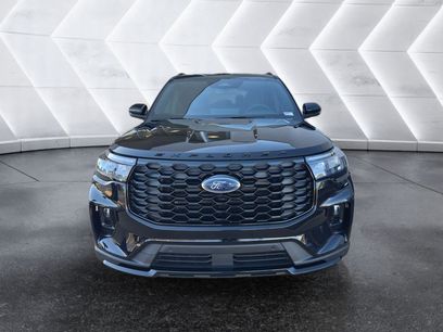 New 2026 Ford Explorer ST-Line w/ Premium Package