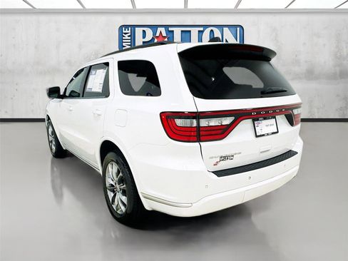 Used 2022 Dodge Durango SXT w/ Anodized Platinum Package image 5