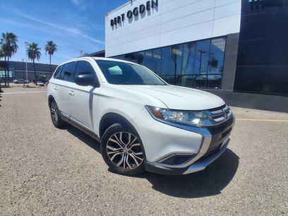 Used 2017 Mitsubishi Outlander ES