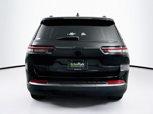 Used 2023 Jeep Grand Cherokee L Laredo AWD/4WD image 9
