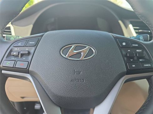 Used 2016 Hyundai Tucson Limited w/ Option Group 03 FWD image 26
