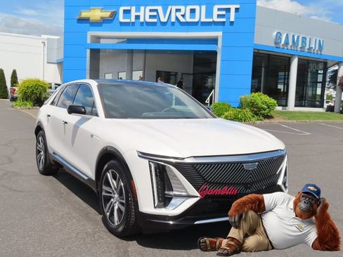 Used 2025 Cadillac Lyriq Luxury RWD image 1