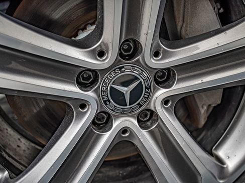 Certified 2022 Mercedes-Benz GLC 300 4MATIC image 11
