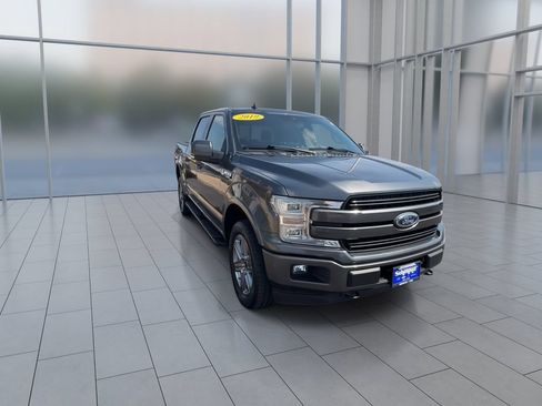 Used 2019 Ford F150 Lariat w/ Equipment Group 502A Luxury AWD/4WD image 3