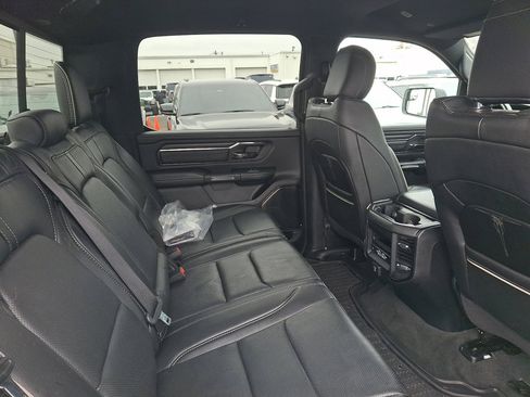 Used 2022 RAM 1500 Limited w/ Night Edition image 15