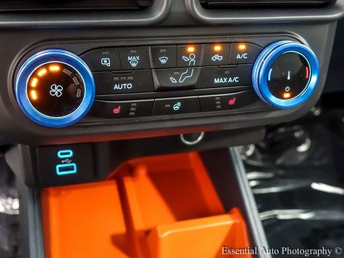 Used 2024 Ford Maverick XLT w/ XLT Luxury Package image 16