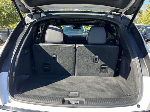 Certified 2023 Acura MDX A-Spec image 8