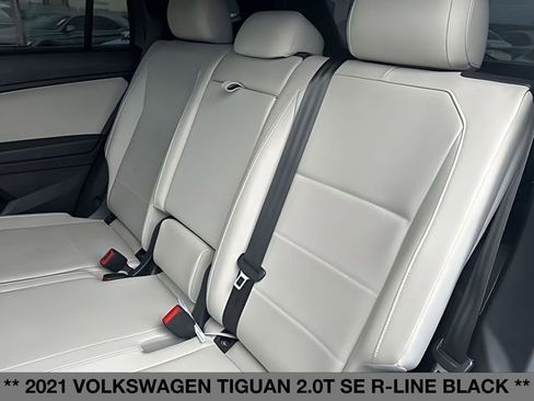 Used 2021 Volkswagen Tiguan SE R-Line w/ 3rd Row Seat Package AWD/4WD image 19