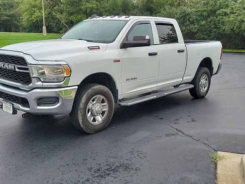 Used 2019 RAM 2500 Tradesman AWD/4WD image 3
