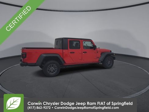 Used 2023 Jeep Gladiator Sport AWD/4WD image 5