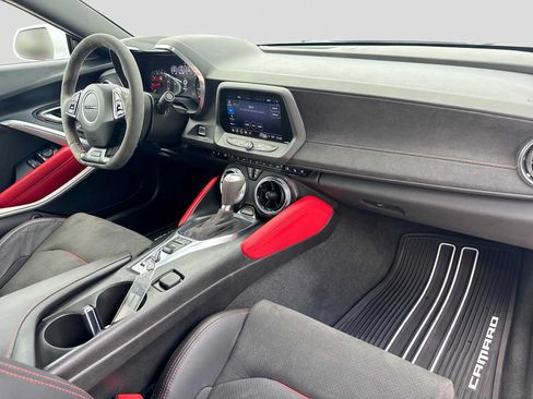 Used 2023 Chevrolet Camaro ZL1 RWD image 15