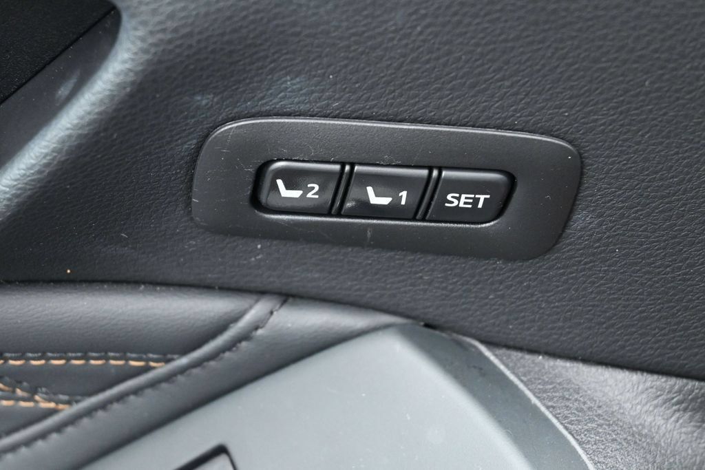 Certified 2021 Toyota Avalon Limited w/ Advanced Safety Package FWD image 14