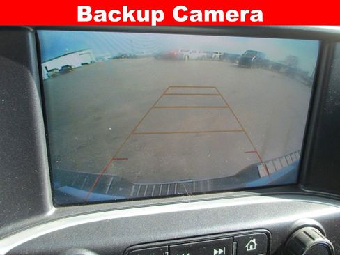 Used 2018 GMC Sierra 1500 SLE w/ SLE Value Package image 17