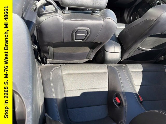 Used 2022 Ford Mustang Premium RWD image 16