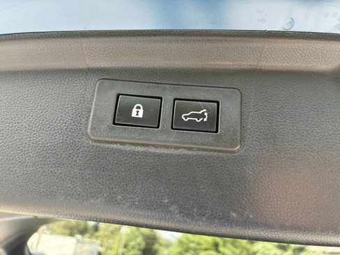 Used 2022 Subaru Outback Wilderness w/ Wilderness Package AWD/4WD image 21