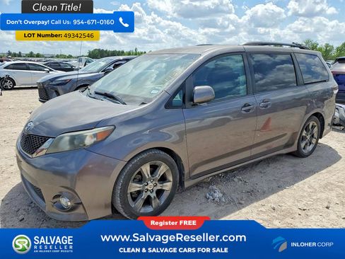 Used 2011 Toyota Sienna SE w/ Preferred Pkg image 1