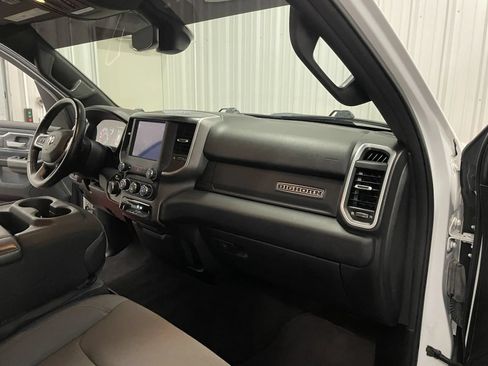 Used 2021 RAM 1500 Big Horn AWD/4WD image 44