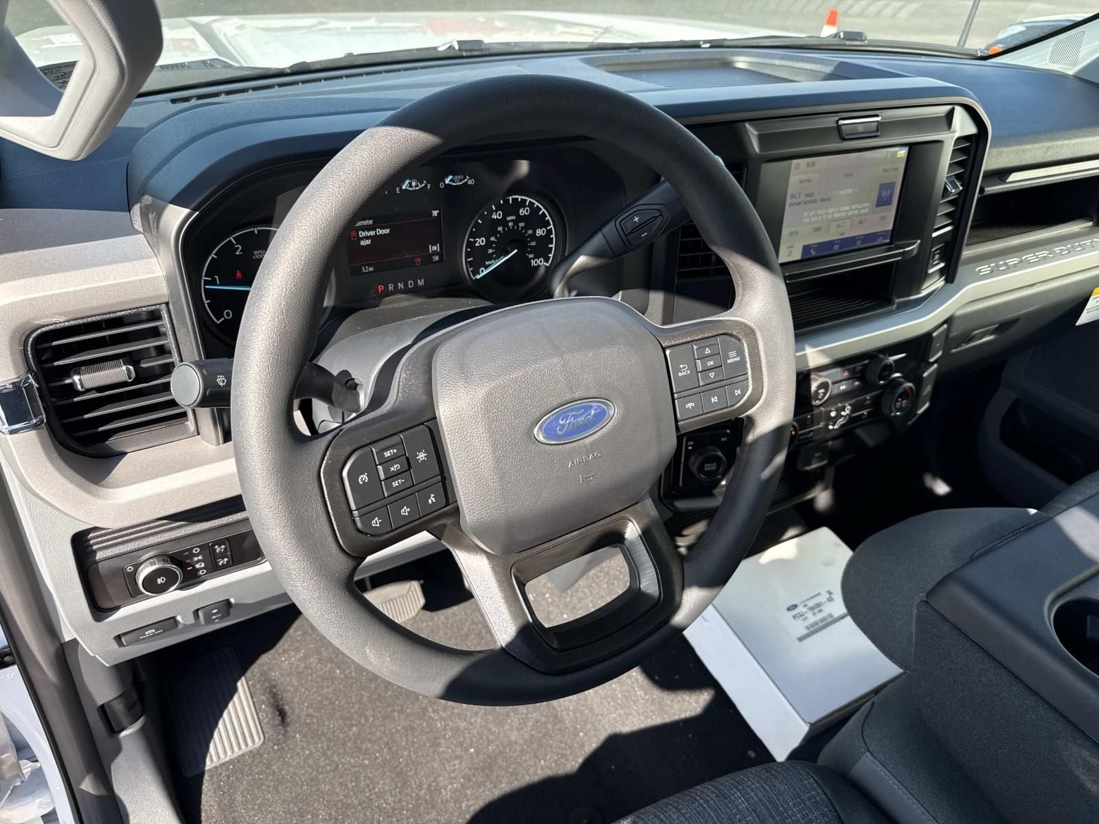 New 2026 Ford F550 4x4 Regular Cab Super Duty w/ XLT Value Package image 12