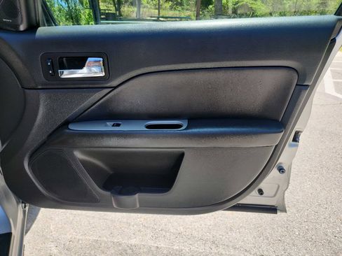 Used 2012 Ford Fusion SEL image 30