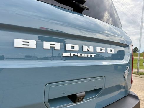 Certified 2021 Ford Bronco Sport Outer Banks w/ Outer Banks Package AWD/4WD image 5