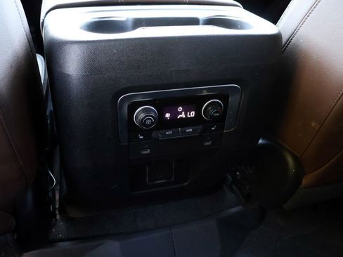 Used 2021 Chevrolet Tahoe High Country RWD image 31