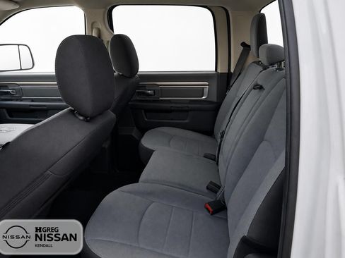 Used 2023 RAM 1500 Classic SLT w/ Trailer & Traction Group RWD image 10
