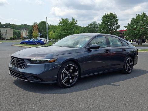 Certified 2026 Honda Accord SE image 4