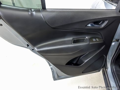 Certified 2024 Chevrolet Equinox LT w/ LPO, Floor Liner Package image 19