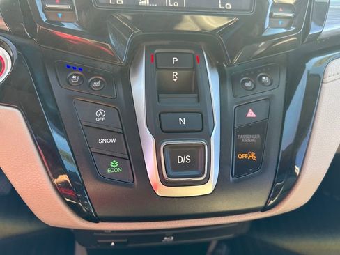 Used 2023 Honda Odyssey Elite image 22