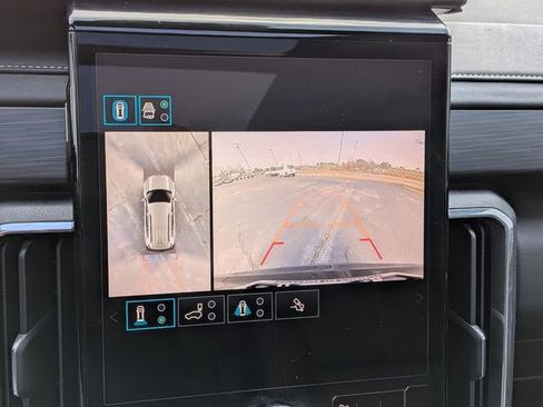 Used 2024 GMC Acadia Elevation w/ Black Edition image 25