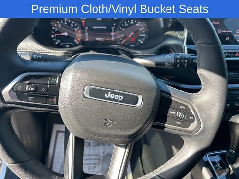 Used 2023 Jeep Compass Altitude image 18