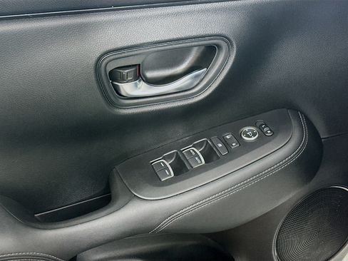 Used 2024 Honda HR-V EX-L image 15