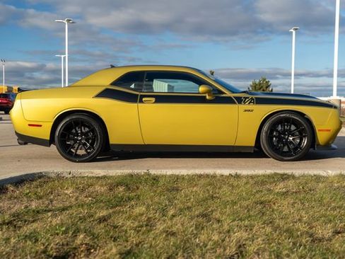 Used 2021 Dodge Challenger R/T Scat Pack w/ T/A Package image 8
