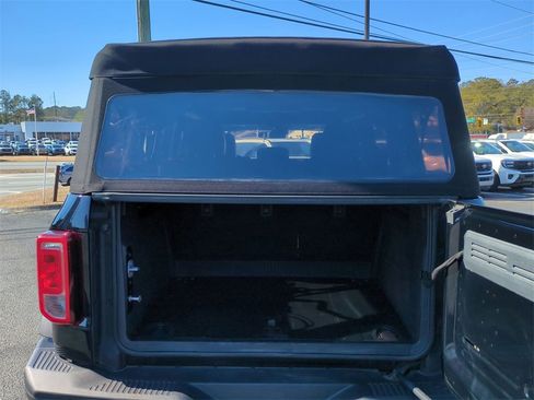Used 2023 Ford Bronco Black Diamond image 13